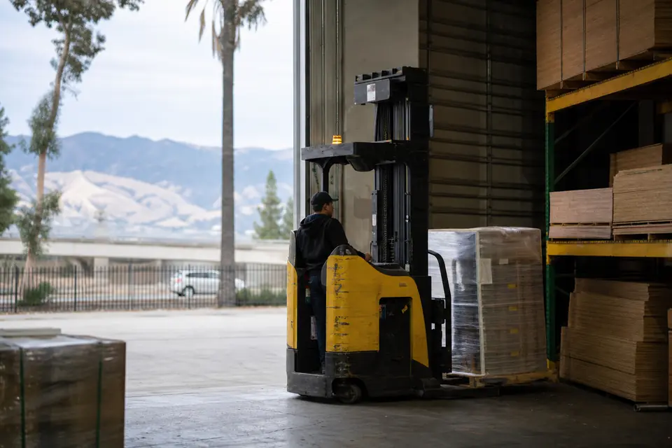 San Jose forklift dealers and material handling equipment