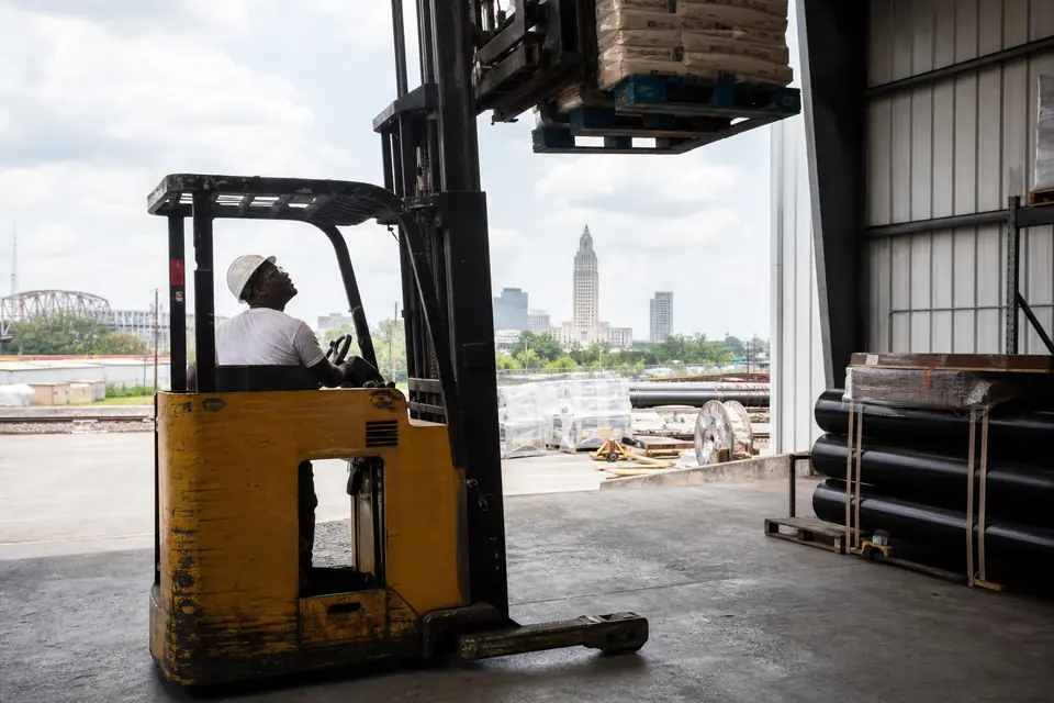 Baton Rouge forklift dealers and material handling equipment