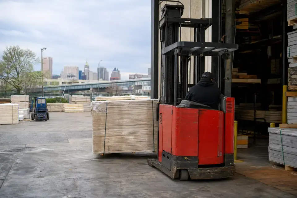 Baltimore forklift dealers and material handling equipment
