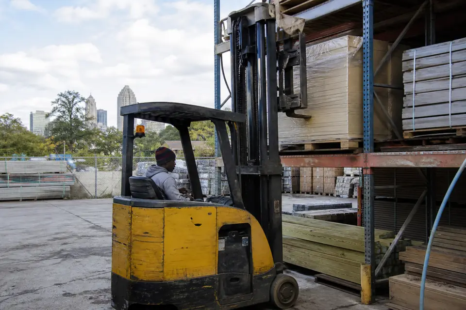 Raleigh forklift dealers and material handling equipment
