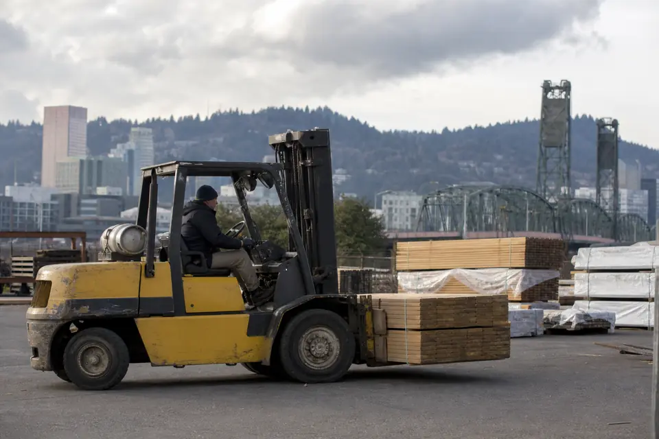 Portland forklift dealers and material handling equipment