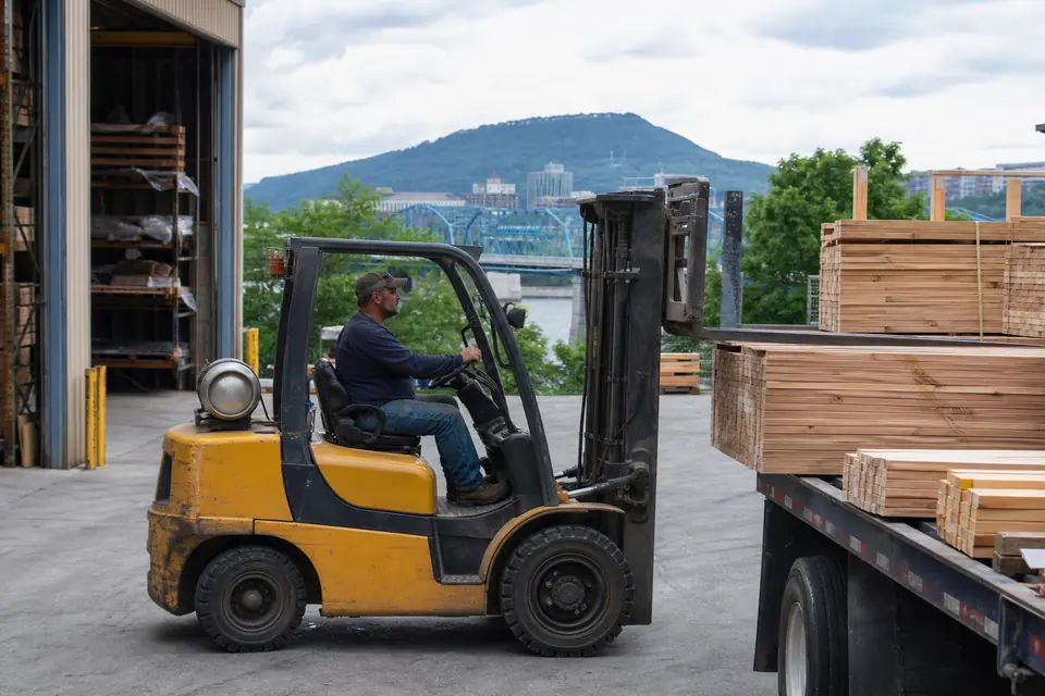 Chattanooga forklift dealers and material handling equipment