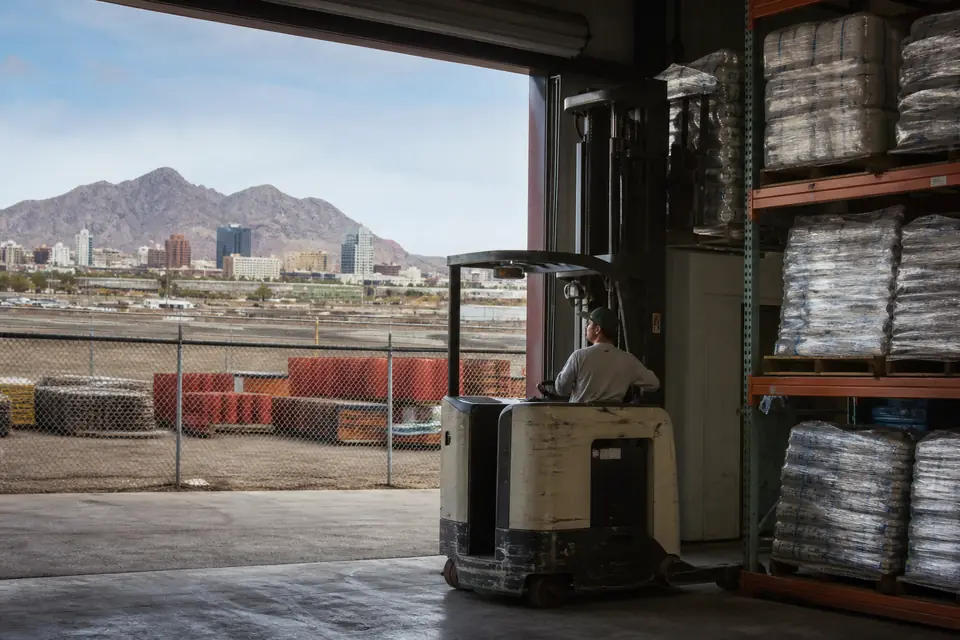 El Paso forklift dealers and material handling equipment